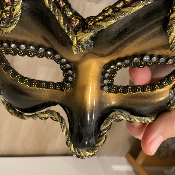 Artisan made gold bronze metallic mask with stones gems bling rope detail unisex - Picture 7 of 7